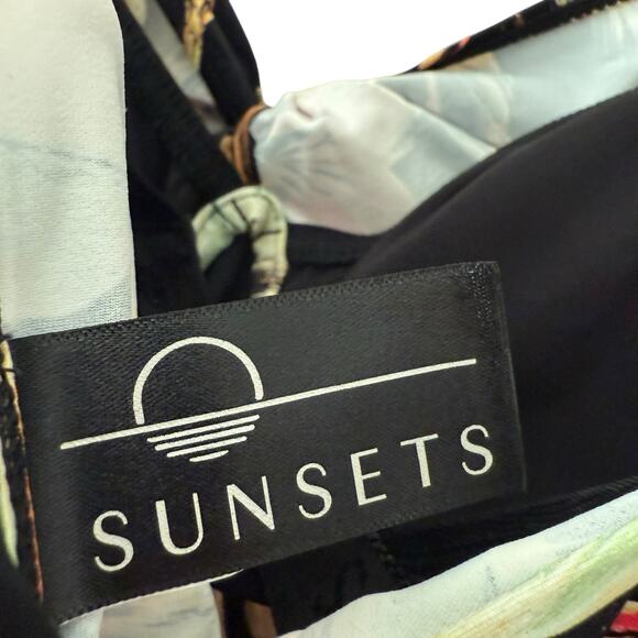 Sunsets Retro Retreat Simone Black Tropical Floral Tankini Swim Top Size 40D/42C - Picture 9 of 11